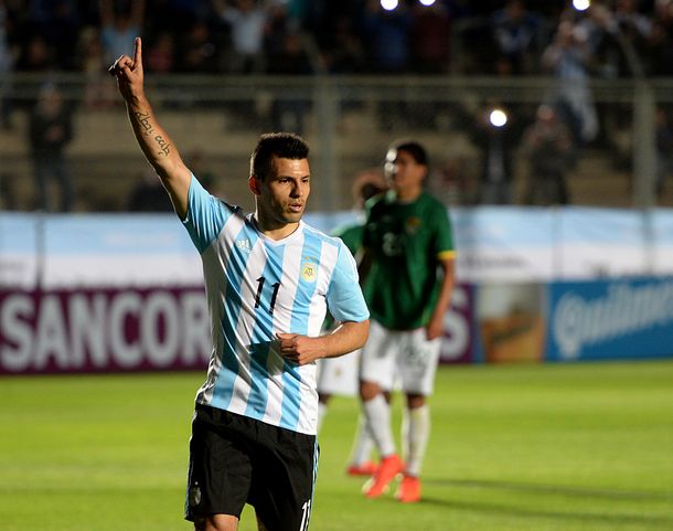 El gran dilema de Martino: ¿Quién debe ser el 9 de la Selección?