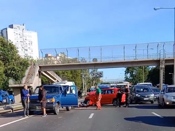 Accidente en General Paz: choque múltiple deja cuatro heridos