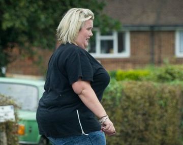 Madre compró 12 bolsas de cocaína como regalo de cumpleaños de su hija