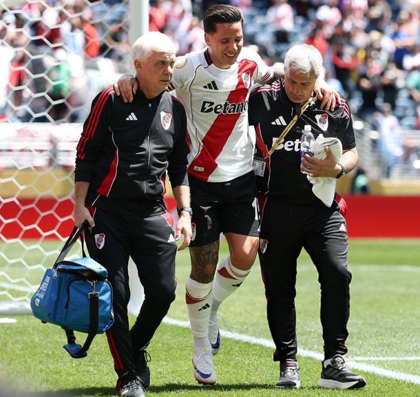 Qué tiene Sebastián Driussi tras salir lesionado en la victoria de River en el Mundial de Clubes 2025