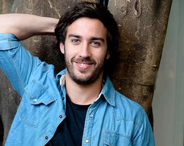 El increíble nuevo de look de Nico Francella