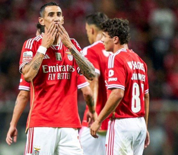 Benfica, con gol de Ángel Di María, perdió 3-2 ante Boavista