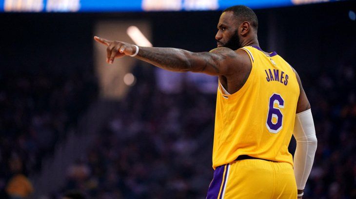 Acordaron la venta de Los Ángeles Lakers por la cifra más alta en la historia del deporte