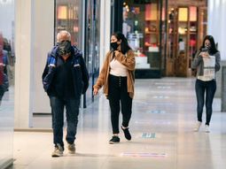 Cuatro meses cerrados: se van grandes marcas de los shoppings del AMBA