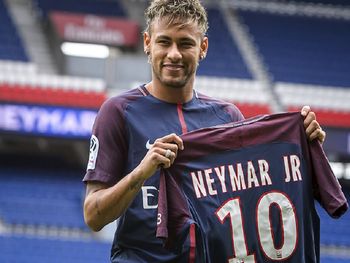 Neymar debutará el domingo en el PSG