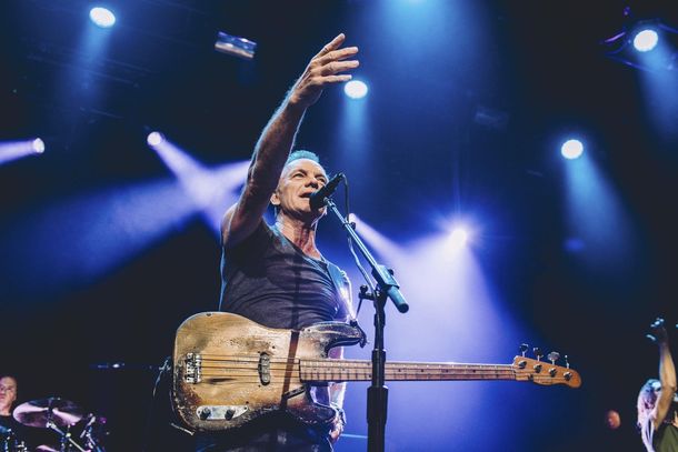 Sting reabrió la sala Le Bataclan