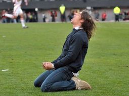 me pondria contento si river se va a la b, disparo almeyda me pondria contento si river se va a la b, disparo almeyda