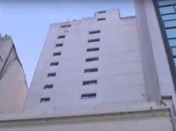 Una mujer murió tras caer de un piso 12 en pleno centro porteño