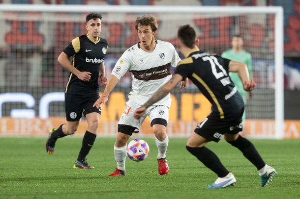 San Lorenzo venció por penales a Platense y avanzó de ronda
