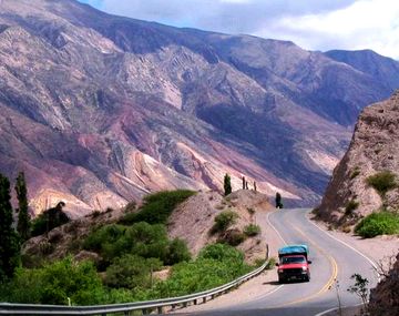 Desalojo violento en Humahuaca: un muerto y varios heridos