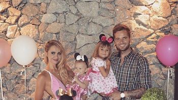 melina pitra y fabian assmann festejaron el cumpleanos de indiana con una gran fiesta melina pitra y fabian assmann festejaron el cumpleanos de indiana con una gran fiesta