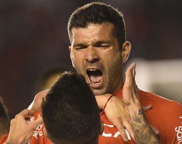 El Rojo busca reponerse del mal trago en la Libertadores ante San Martín