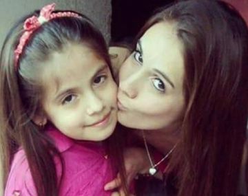 Desesperado pedido de un donante hepático para una joven madre