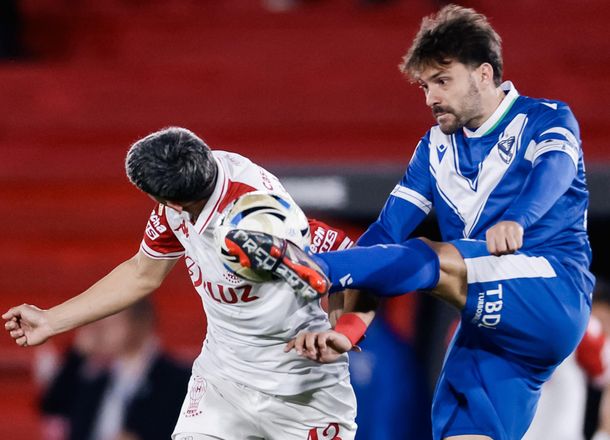 Con uno menos, Vélez igualó sin goles con Huracán en el Ducó por el Torneo Clausura