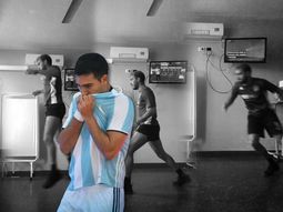 El jugador que entrena en el hospital mientras cuida a su papá internado con coronavirus