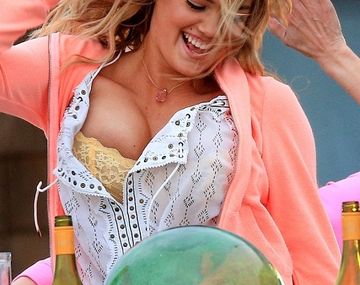 Kate Upton, a pleno en el rodaje