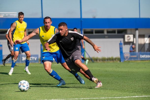 El lindo gesto de Merentiel y Saracchi con un uruguayo que juega en un club argentino