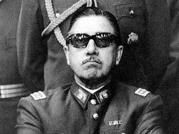 Pinochet 70