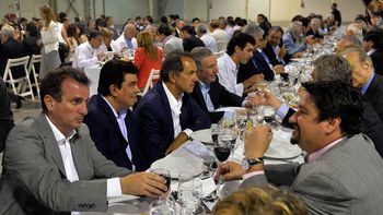 el pj se reune para analizar la campana y respaldar a scioli, de cara al balotaje el pj se reune para analizar la campana y respaldar a scioli, de cara al balotaje