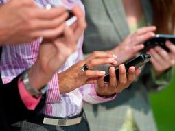 ¿que deben hacer los usuarios para acceder a la conexion 4g? ¿que deben hacer los usuarios para acceder a la conexion 4g?