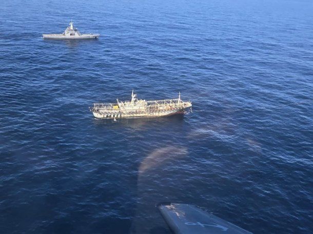 Detectan 400 buques extranjeros cerca del límite marítimo argentino