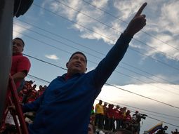 Chávez y Capriles, en la recta final de la campaña electoral