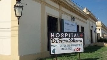 insolito: cayo a un pozo profundo y se salvo por un celular antiguo insolito: cayo a un pozo profundo y se salvo por un celular antiguo