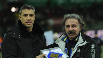 hernan crespo sera el entrenador de las inferiores del parma de italia hernan crespo sera el entrenador de las inferiores del parma de italia