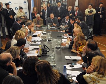 Obtuvo dictamen de ratificación el DNU de Mauricio Macri
