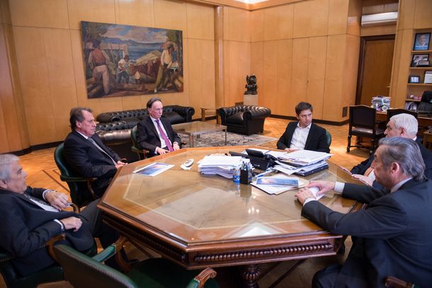 Axel Kicillof se reunió con empresarios del G-6