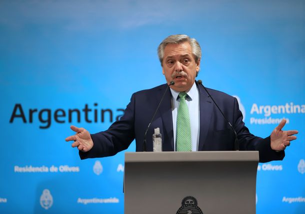 Alberto Fern&aacute;ndez