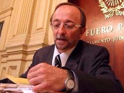 El fiscal Cartasegna sigue internado