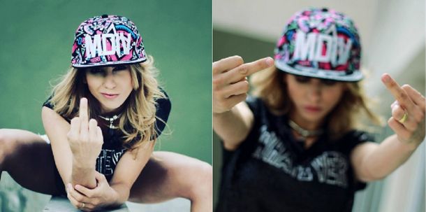 El fuck you de Cinthia Fernández en una producción sexy