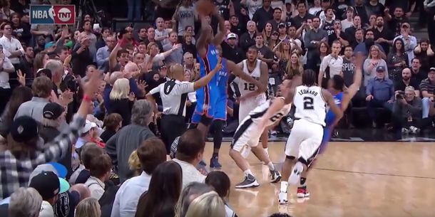 El insólito error arbitral contra Manu Ginobili que le sacó el triunfo a los Spurs