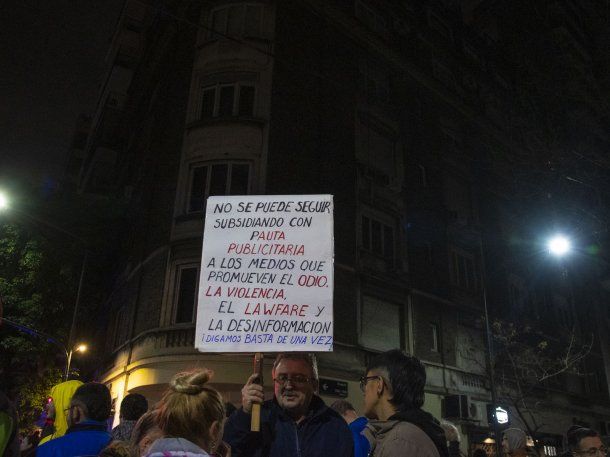 Recoleta: sigue la vigilia en la casa de Cristina Kirchner tras el intento de magnicidio