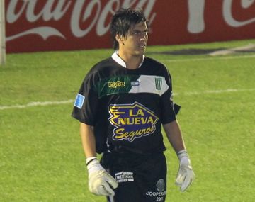 Marcos Fasanella, arquero de Excursionistas