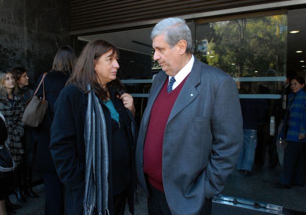 Los padres de Soledad Bargna apuntan al juez: Es un inepto