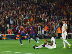 barcelona le gano 2-0 al real madrid y se corono campeon de la liga de espana barcelona le gano 2-0 al real madrid y se corono campeon de la liga de espana