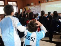mundial de qatar 2022: los partidos de argentina se podran ver en las escuelas mundial de qatar 2022: los partidos de argentina se podran ver en las escuelas