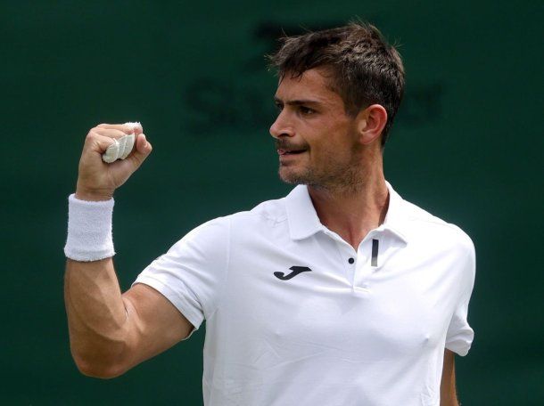 Mariano Navone venció a Denis Shapovalov y logró su primer triunfo en Wimbledon