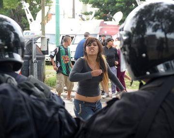 Nueva toma en Lugano: las fotos del violento desalojo