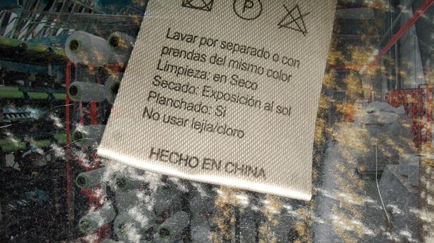 Suspensiones en la industria textil: ¿dónde se fabrica la ropa que vestimos los argentinos?
