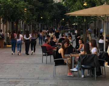 Espa&ntilde;a: Girona, en Catalu&ntilde;a, a pleno en la primera jornada de la Fase 1