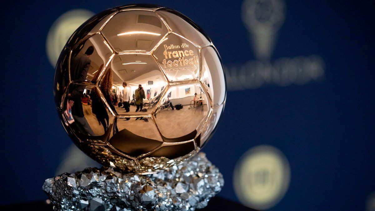 Fabrica de calzado deportivo | AS El botín de Oro | 60 Años