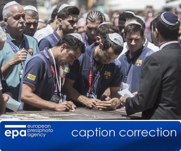 Lionel Messi visitó el Muro de los Lamentos