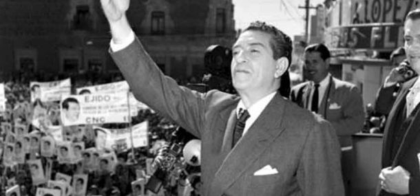 Bajo la presidencia de Adolfo López Mateos se promulga en 1961