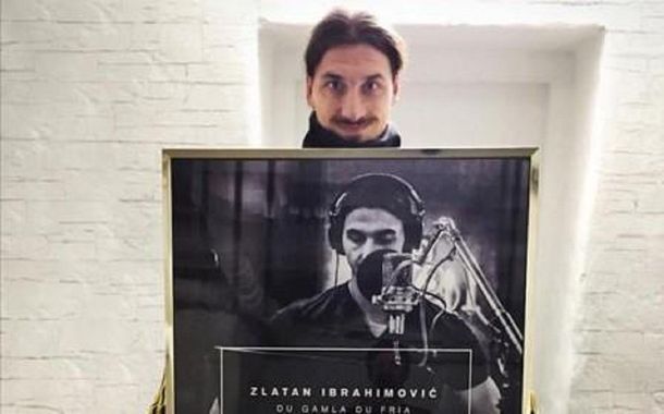 Zlatan Ibrahimovic recibió un curioso premio