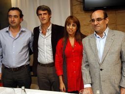 dentro de unen le pidieron a elisa carrio que se vaya del espacio dentro de unen le pidieron a elisa carrio que se vaya del espacio