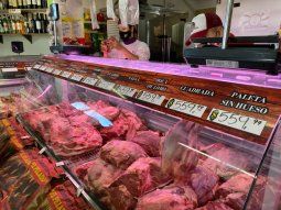 Carnicería bajó los precios y vendió 2 mil kilos de cortes vacunos en pocas horas