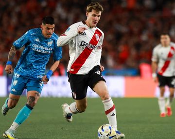 River dejó otra imagen gris de local y cayó con Atlético Tucumán previo a los playoffs